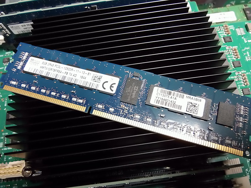 8GB RAM